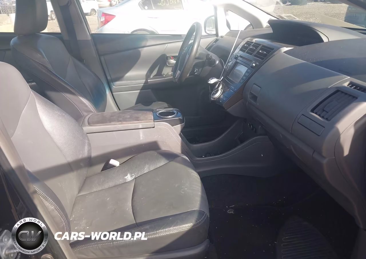 2012 Toyota Prius V Five VIN:JTDZN3EU2C3065215 - 5