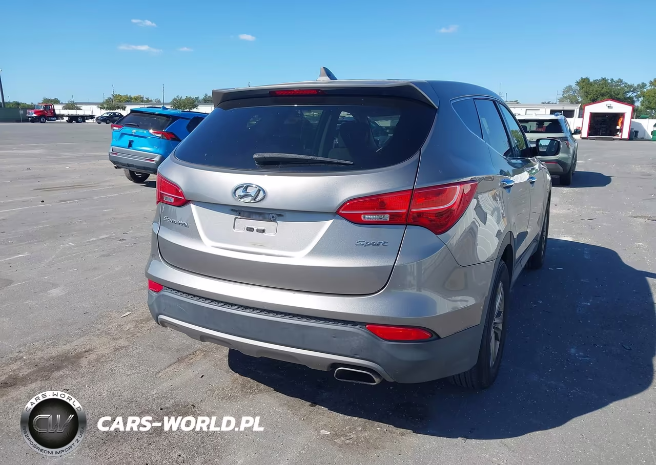 2016 Hyundai Santa Fe Sport 2.4L VIN:5XYZT3LB2GG328361 - 4