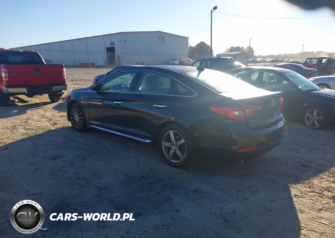 2015 Hyundai Sonata Limited VIN:5NPE34AF0FH017013 - 3