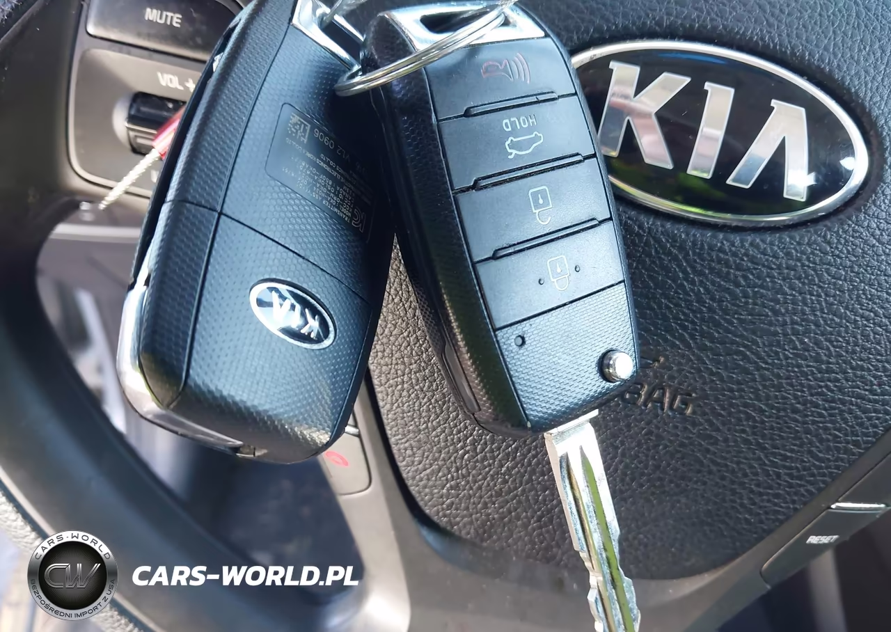 2017 Kia Forte Lx VIN:3KPFK4A74HE033657 - 11