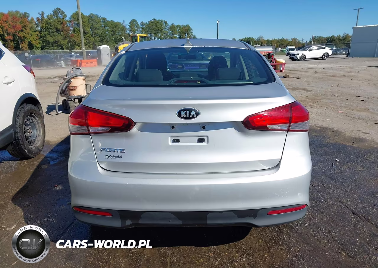 2017 Kia Forte Lx VIN:3KPFK4A74HE033657 - 16