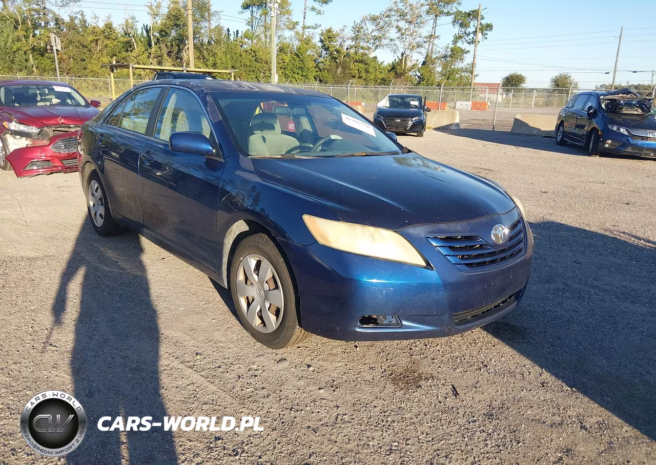 2007 Toyota Camry Ce – zdjęcie 1 z 12