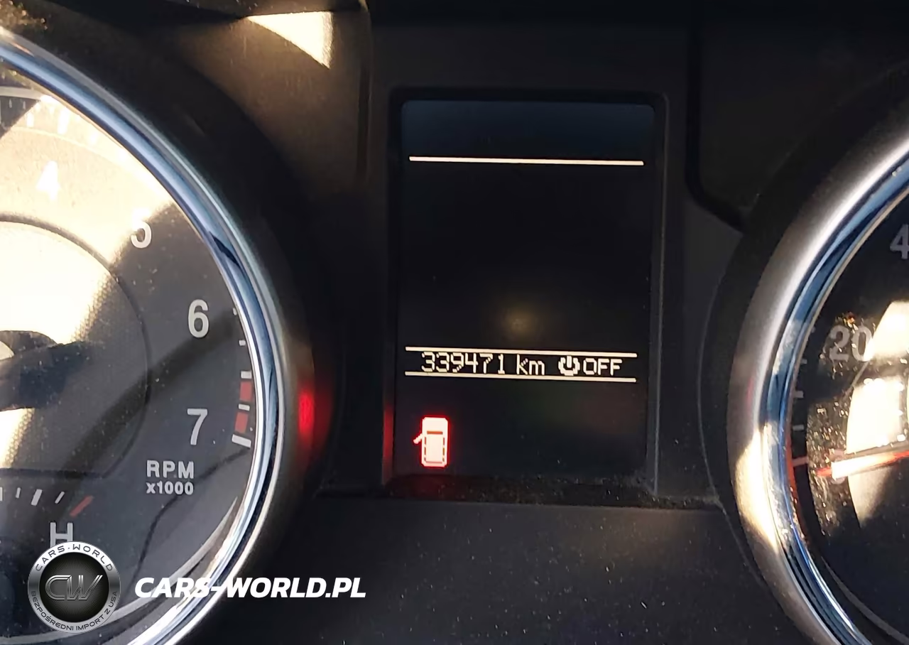2012 Jeep Grand Cherokee Laredo VIN:1C4RJFAG1CC226120 - 7
