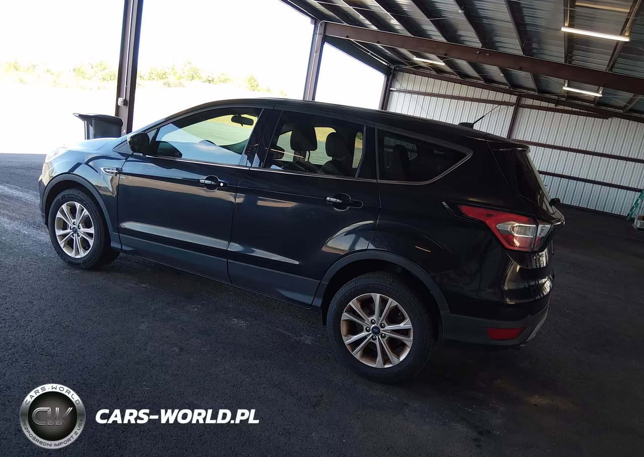 2017 Ford Escape Se VIN:1FMCU0GD1HUE84156 - 3