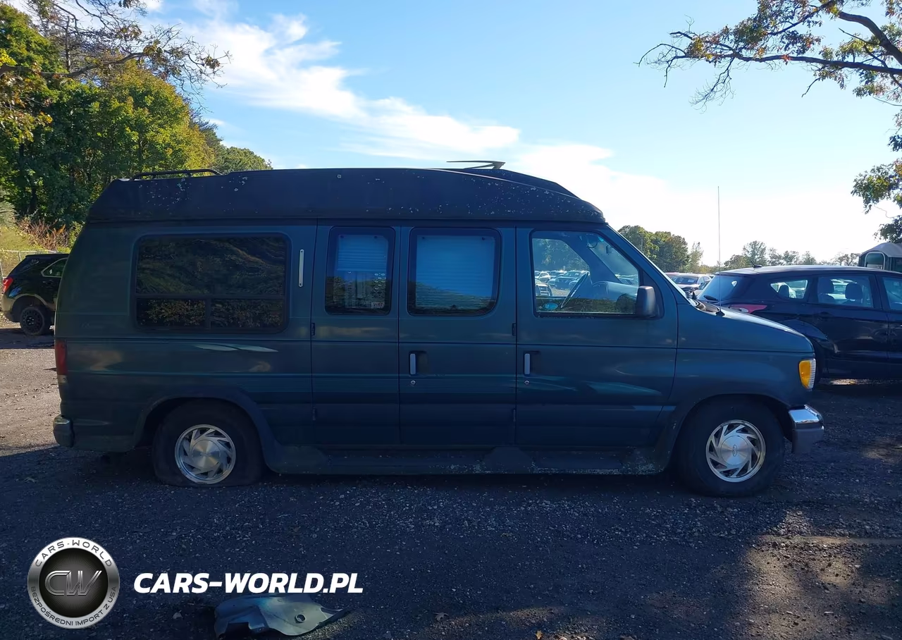 1996 Ford Econoline E150 Van VIN:1FDEE14H2THB40775 - 13