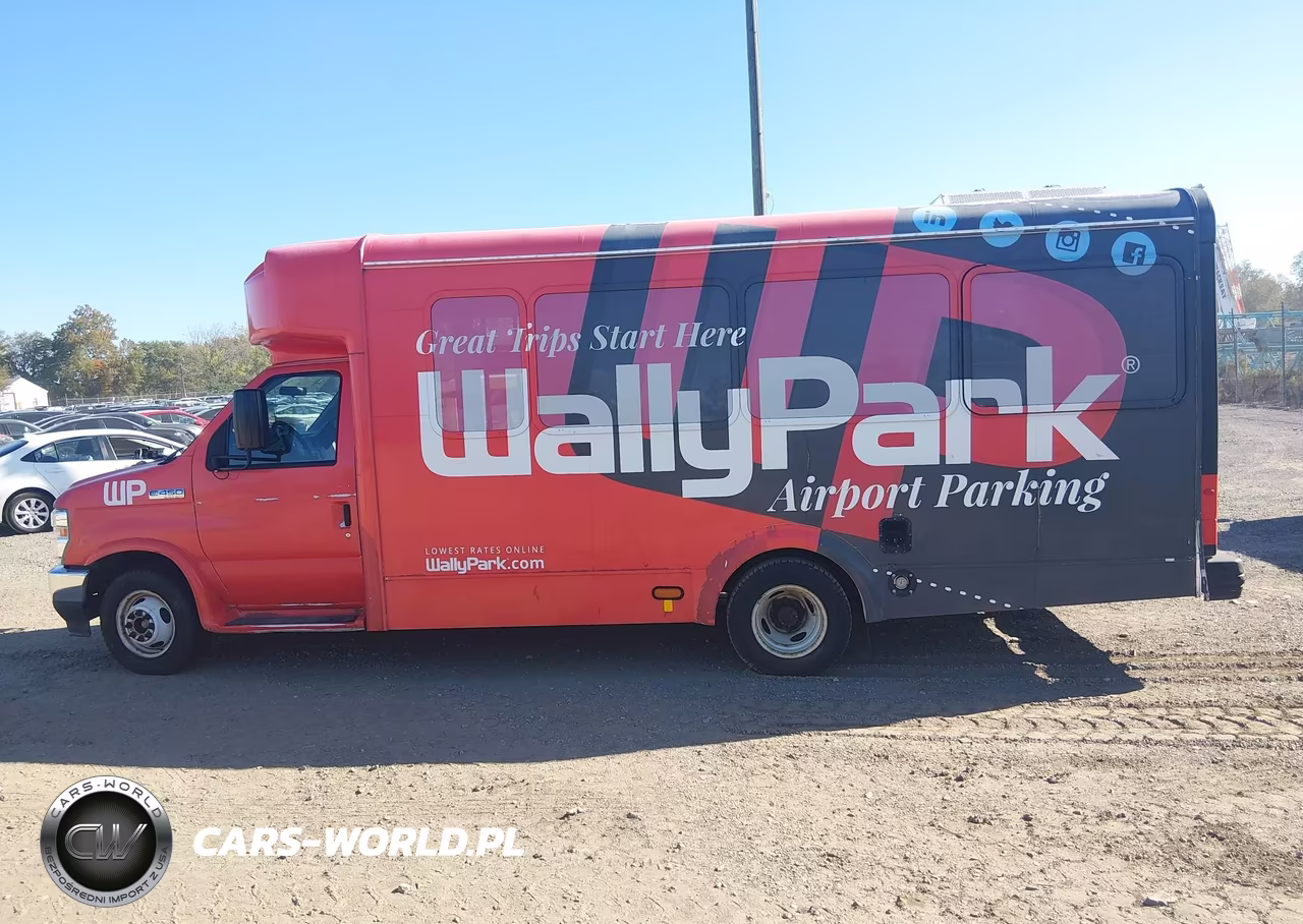 2018 Ford E-450 Cutaway VIN:1FDFE4FS5JDC01510 - 17