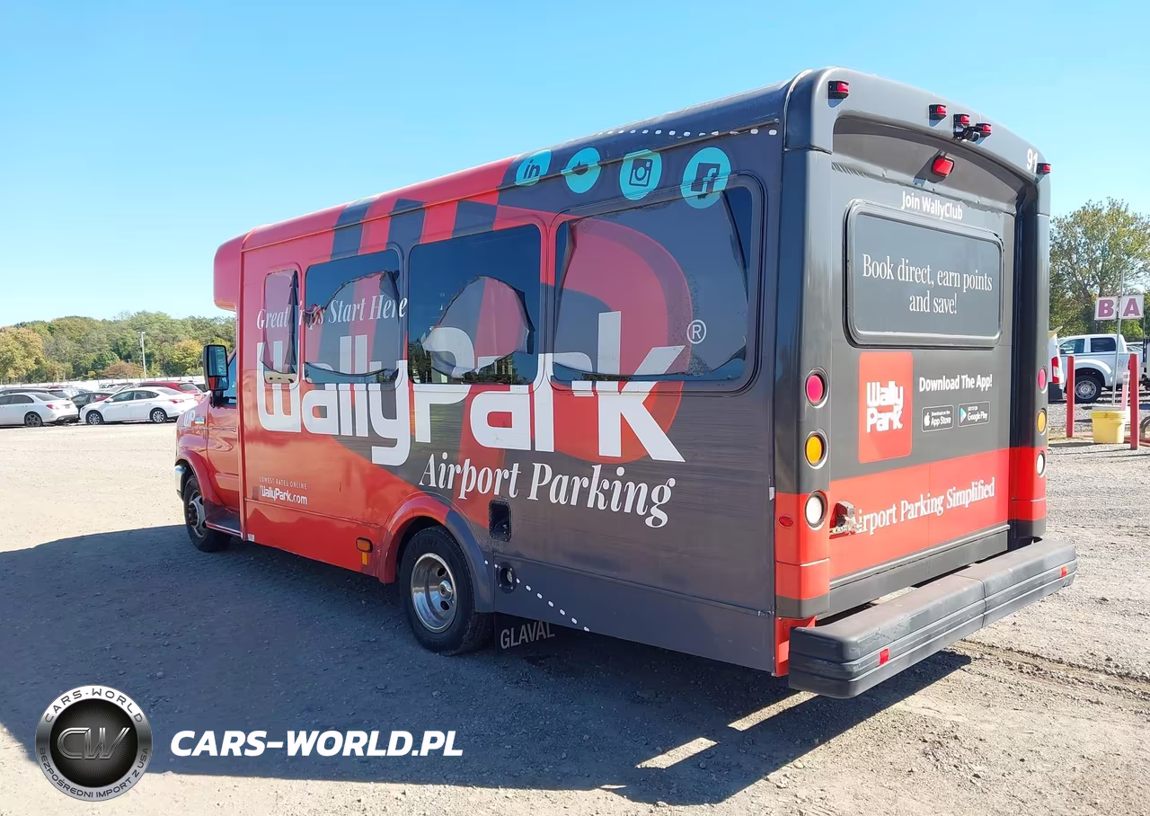 2018 Ford E-450 Cutaway VIN:1FDFE4FS7JDC01511 - 3