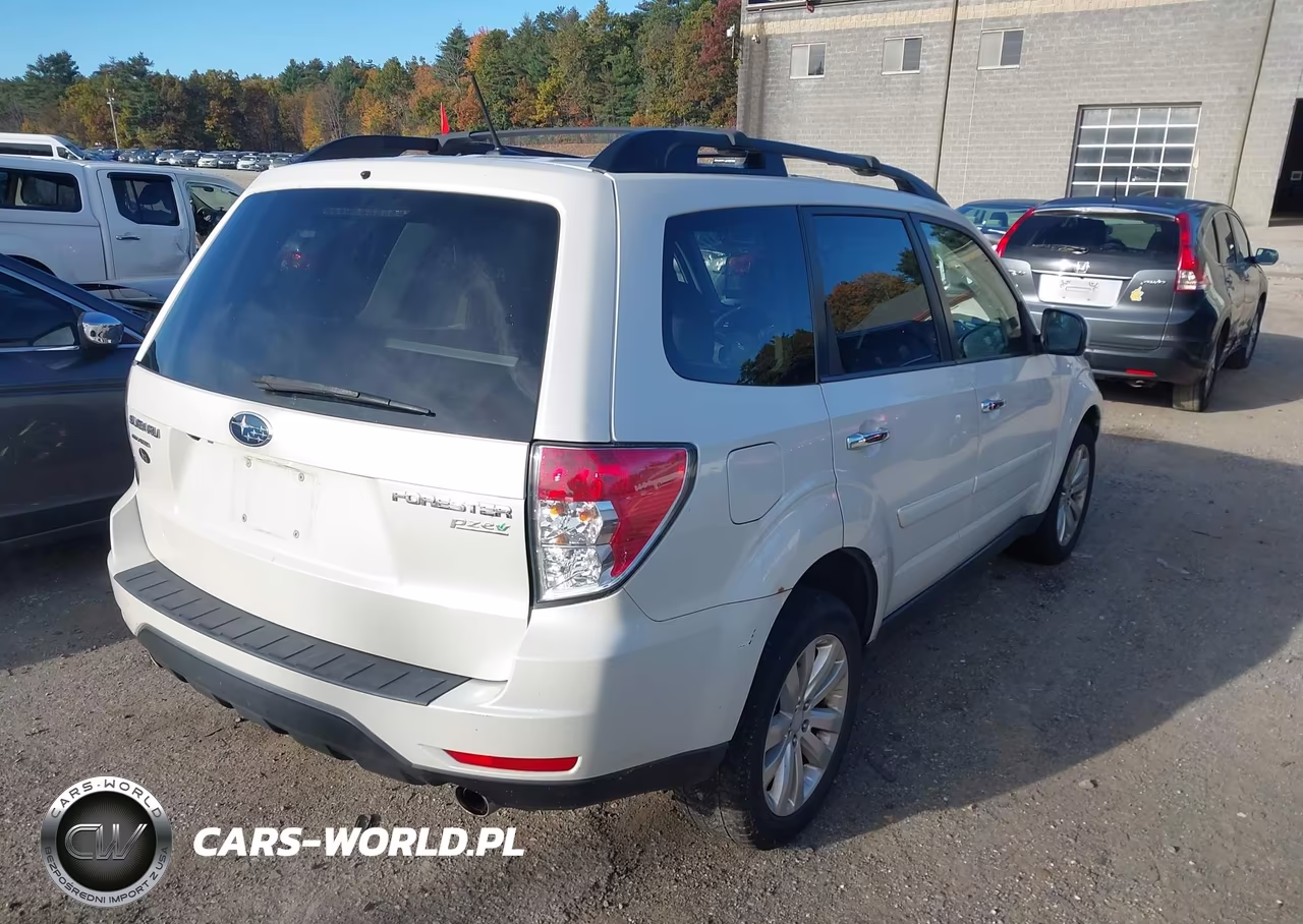 2012 Subaru Forester 2.5X Limited VIN:JF2SHAFC0CH422446 - 4