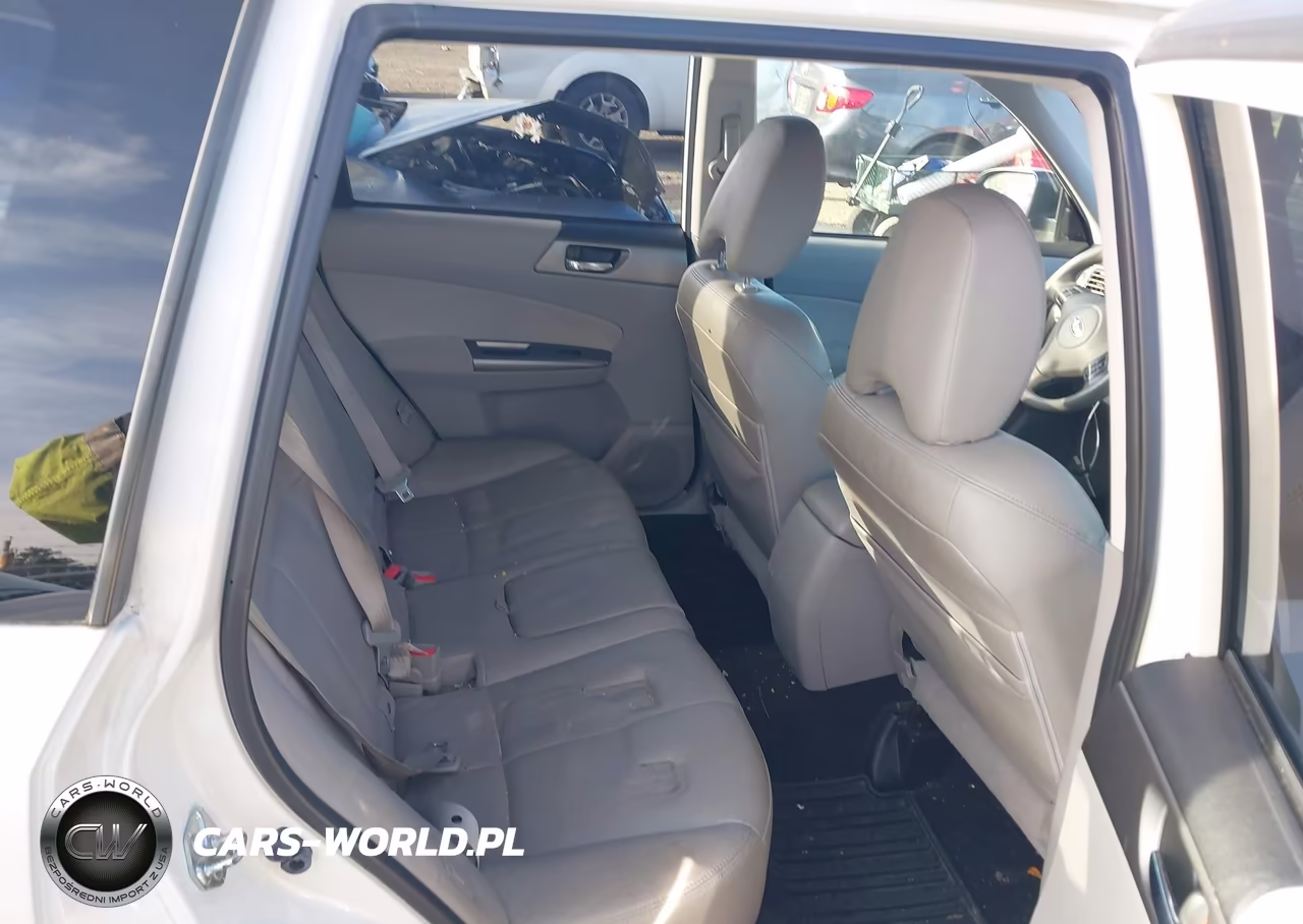 2012 Subaru Forester 2.5X Limited VIN:JF2SHAFC0CH422446 - 8