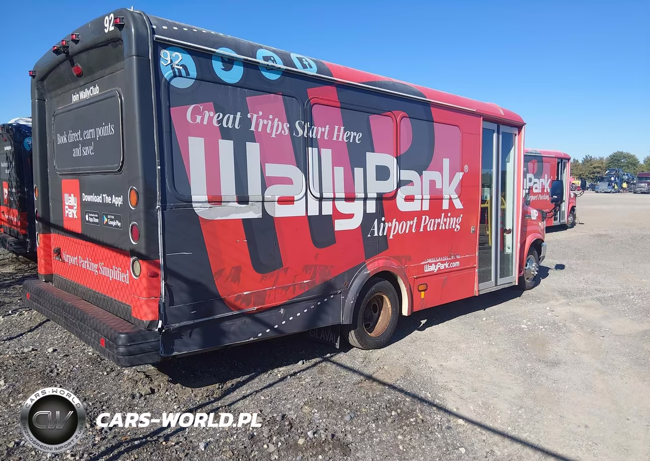 2018 Ford E-450 Cutaway VIN:1FDFE4FS9JDC01512 - 4
