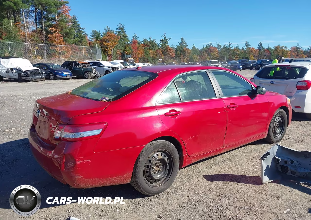 2010 Toyota Camry Le VIN:4T4BF3EK2AR010950 - 4
