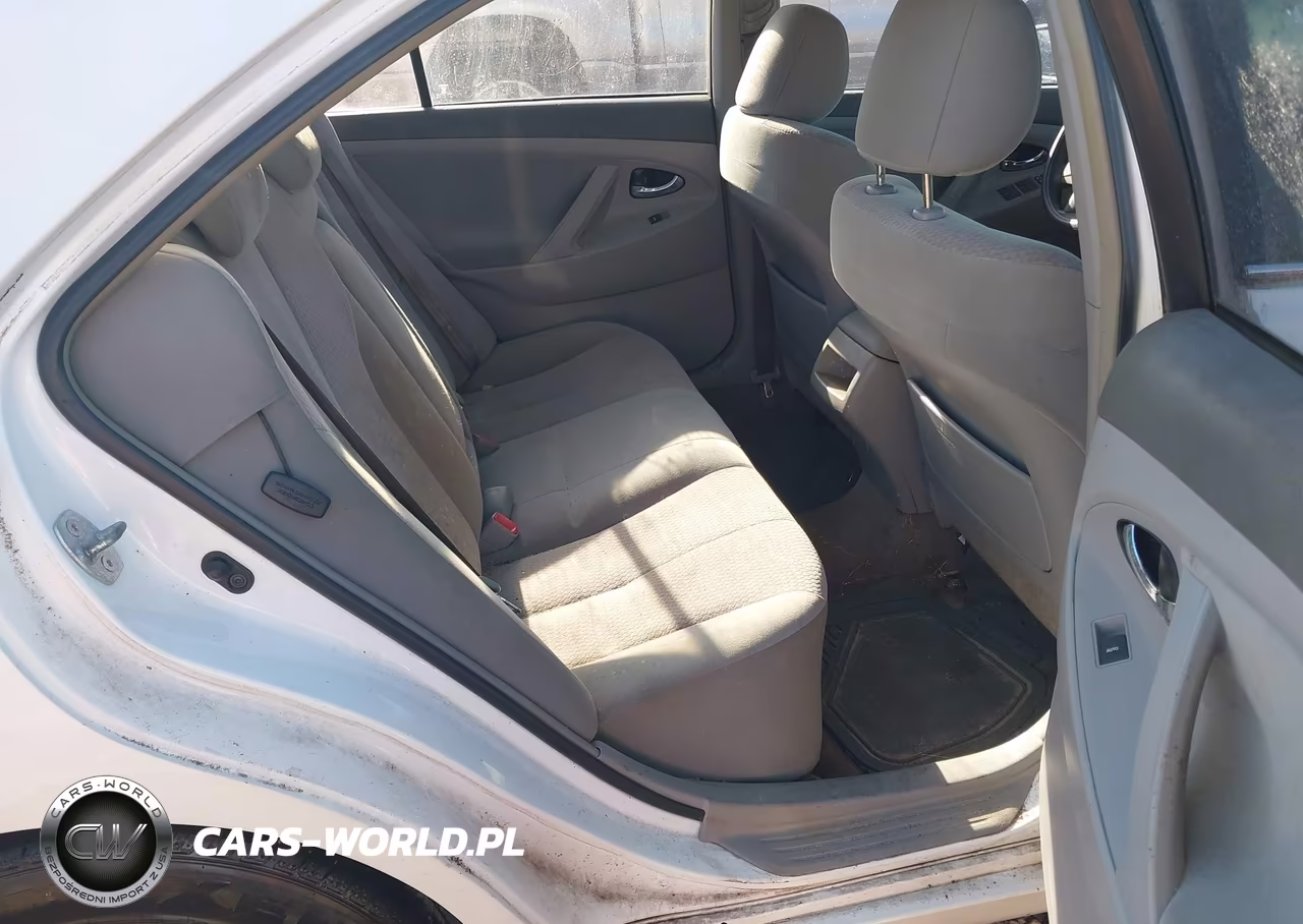 2011 Toyota Camry Le VIN:4T1BF3EKXBU738916 - 8