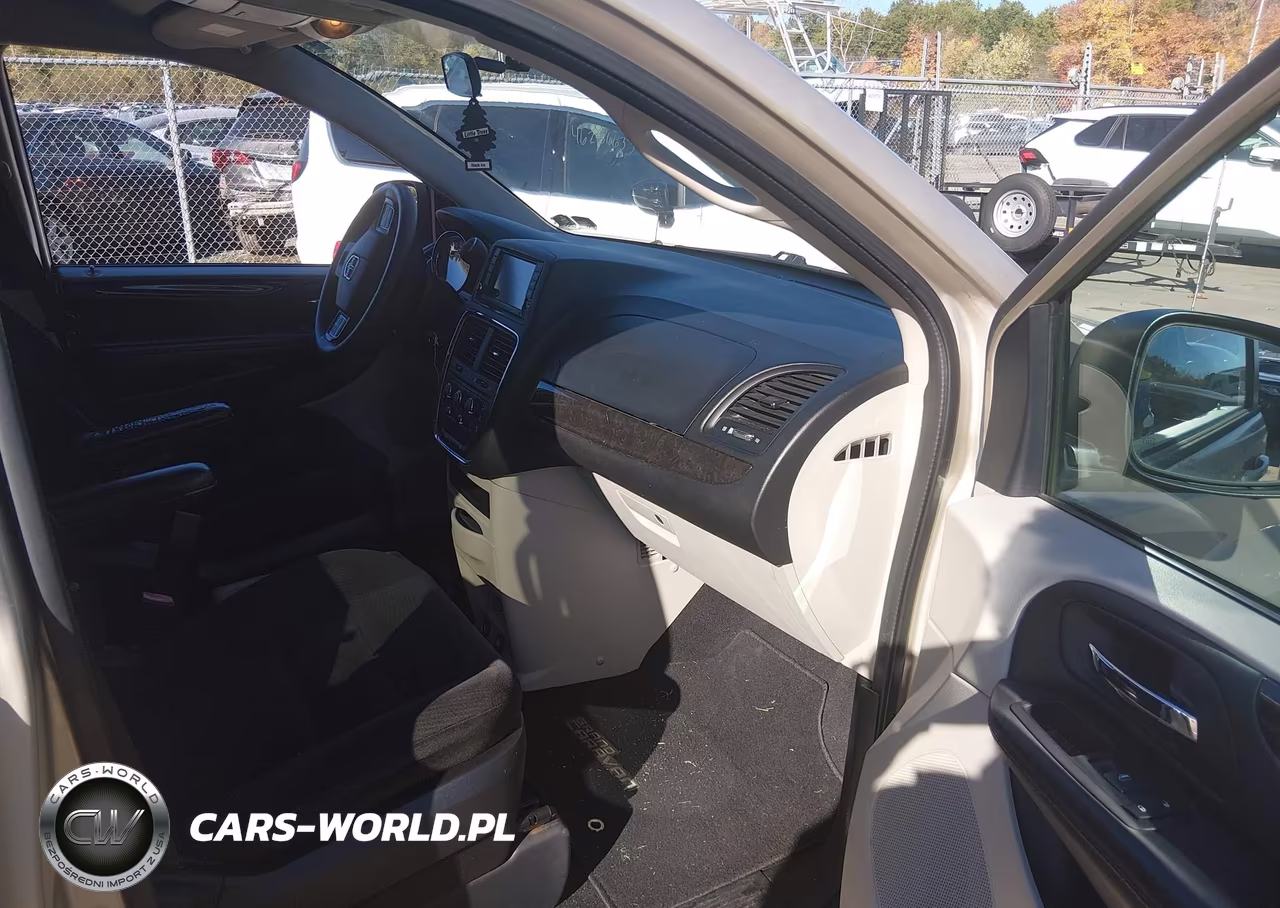 2016 Dodge Grand Caravan Se VIN:2C4RDGBG2GR136841 - 5