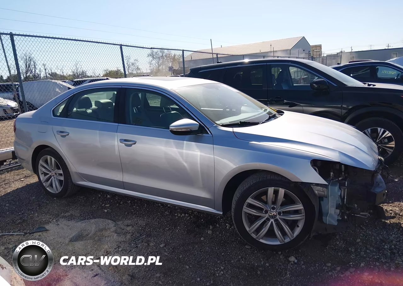 2018 Volkswagen Passat 2.0T Se VIN:1VWBA7A3XJC009504 - 13