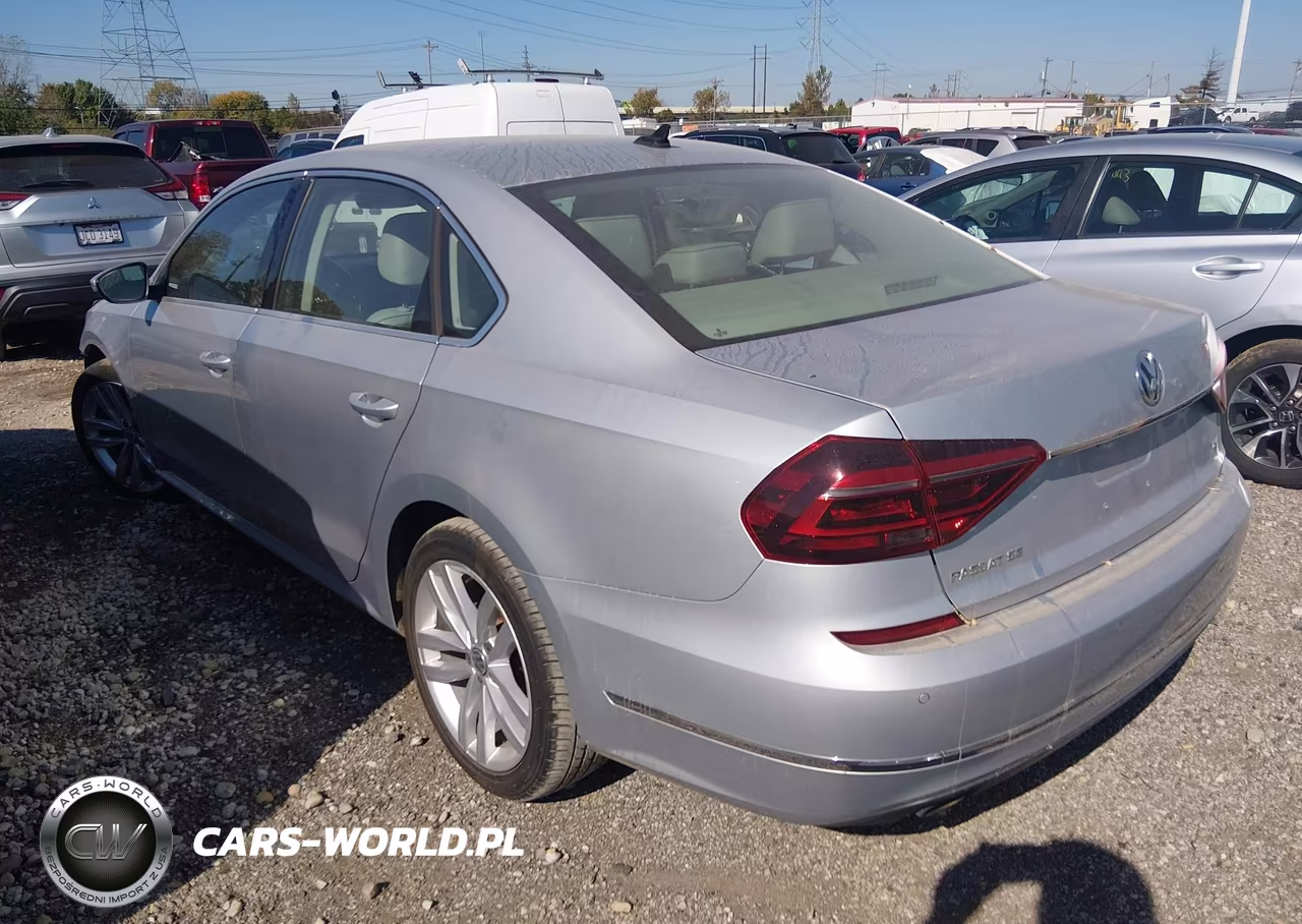 2018 Volkswagen Passat 2.0T Se VIN:1VWBA7A3XJC009504 - 3