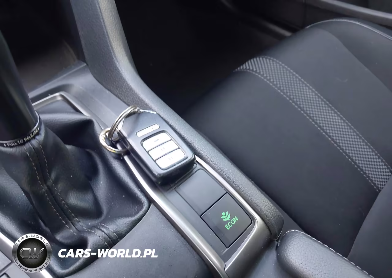 2020 Honda Civic Sport VIN:SHHFK7G49LU224457 - 11