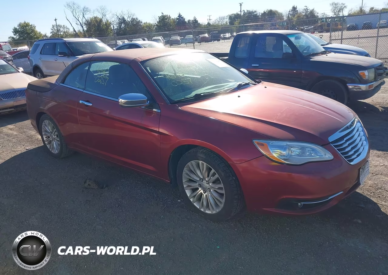 2013 Chrysler 200 Limited