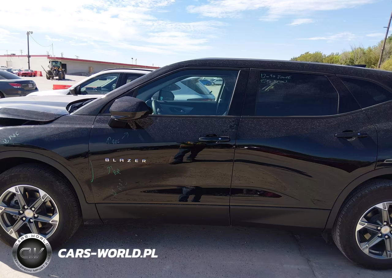 2026 Chevrolet Blazer Lt VIN:3GNKBCR43TS169721 - 14