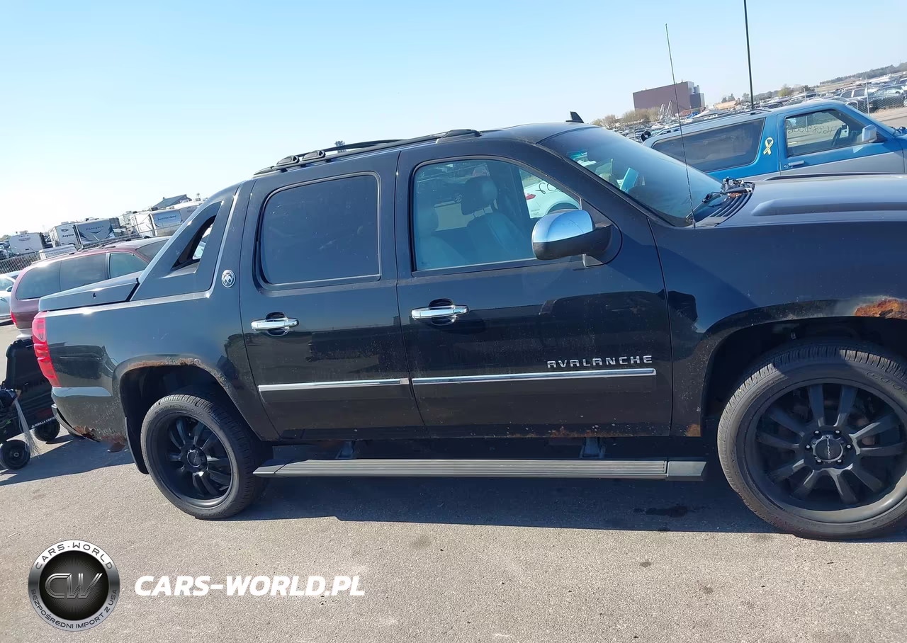 2013 Chevrolet Avalanche Ltz VIN:3GNTKGE71DG272216 - 13