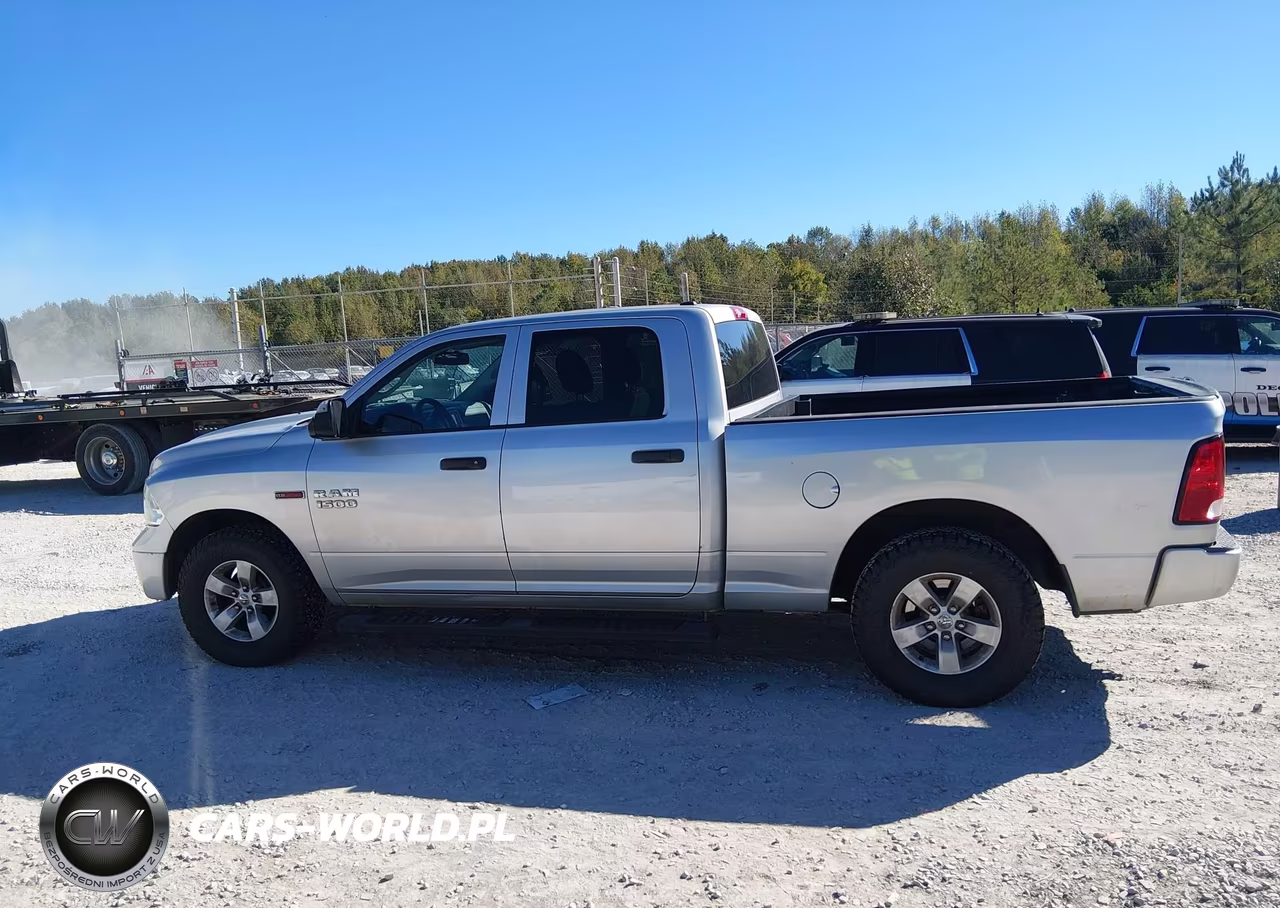 2016 Ram 1500 Tradesman VIN:1C6RR7SMXGS113630 - 14