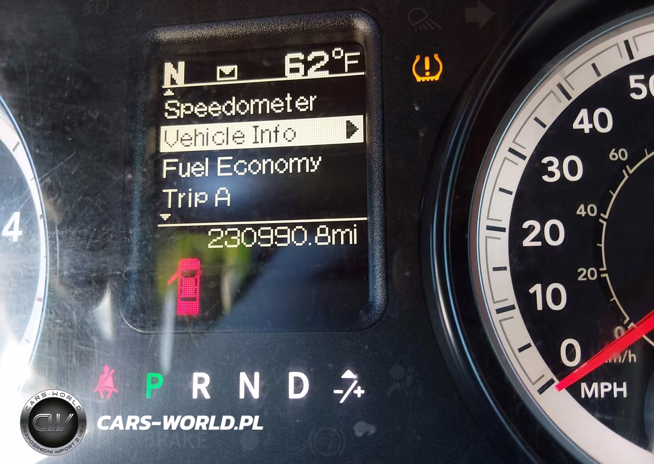 2016 Ram 1500 Tradesman VIN:1C6RR7SMXGS113630 - 15