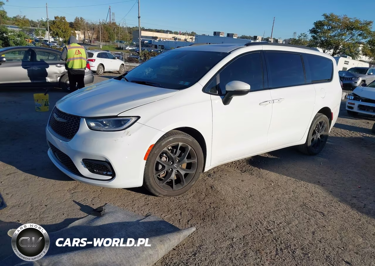 2023 Chrysler Pacifica Touring L Awd VIN:2C4RC3BG3PR590091 - 2