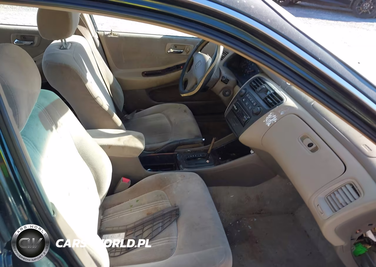 2000 Honda Accord 2.3 Se VIN:1HGCG6693YA124594 - 5