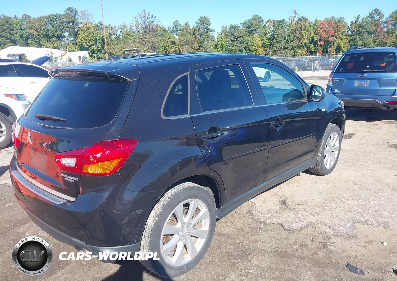 2015 Mitsubishi Outlander Sport Se VIN:4A4AP4AU1FE024448 - 4