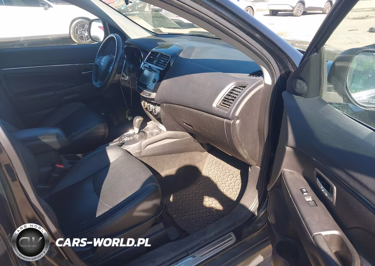 2015 Mitsubishi Outlander Sport Se VIN:4A4AP4AU1FE024448 - 5