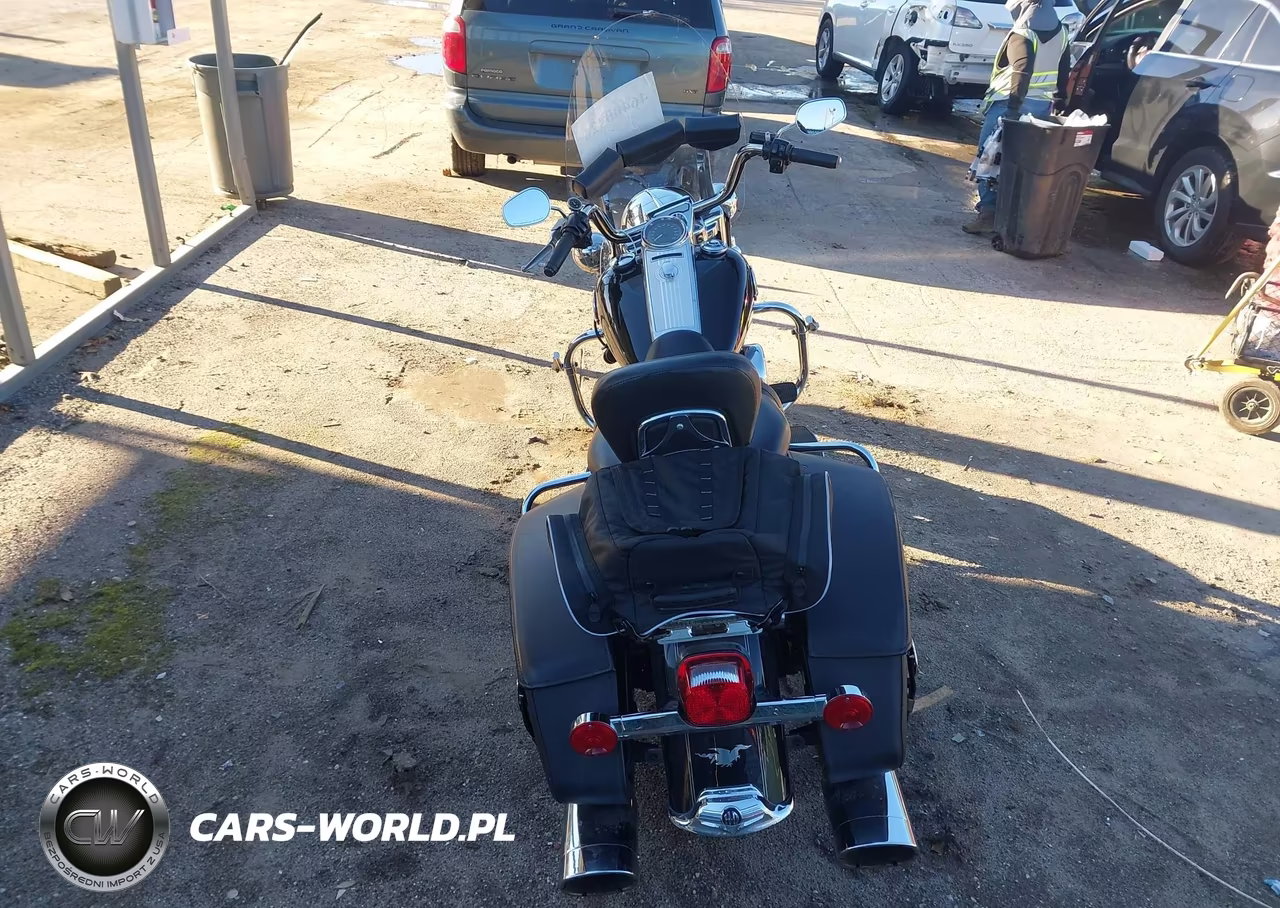 2010 Harley-Davidson Flhrc VIN:1HD1FR410AB655970 - 6