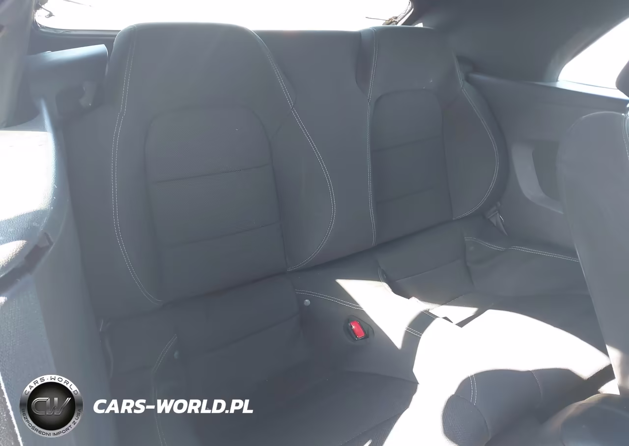 2016 Ford Mustang V6 VIN:1FATP8EM5G5281024 - 8