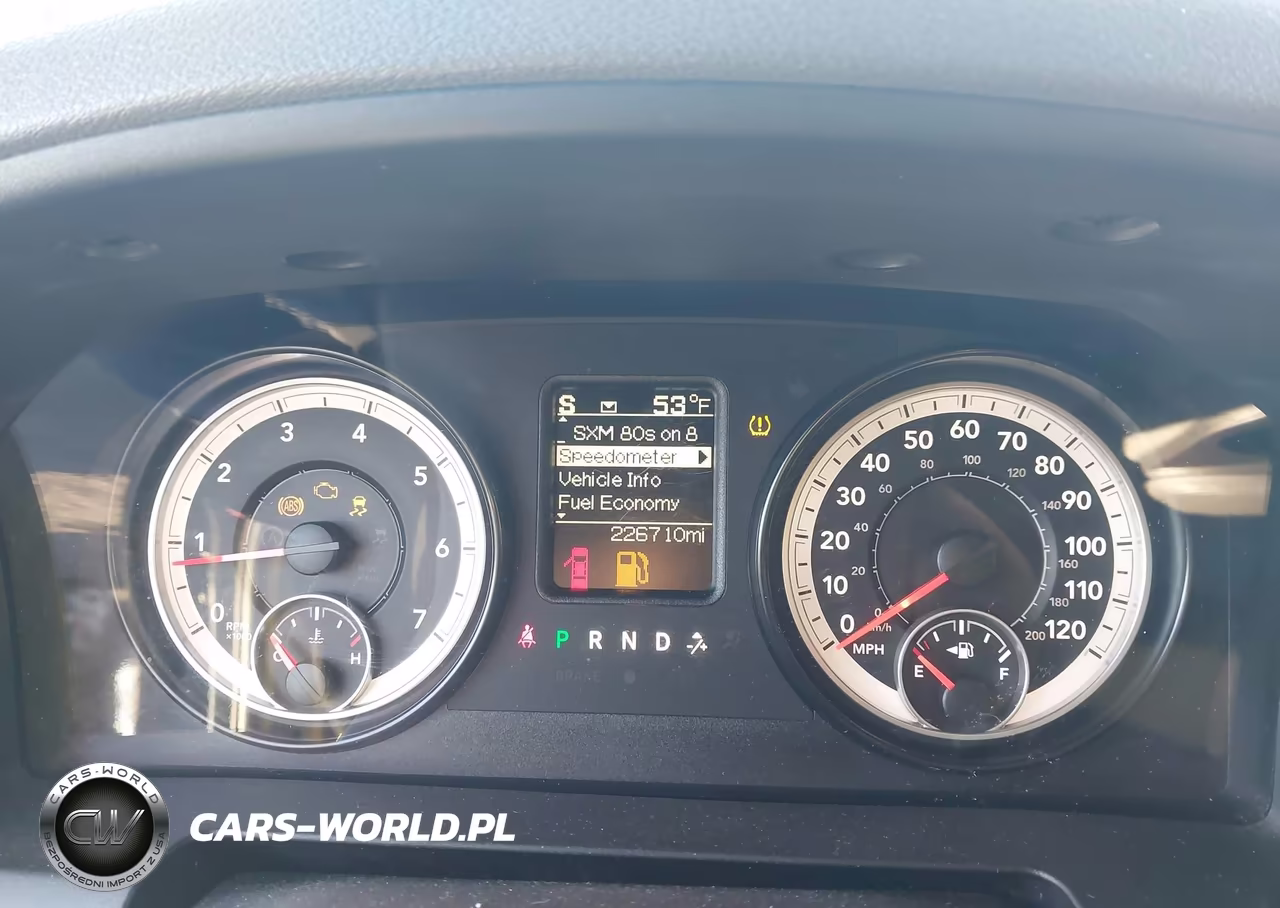 2015 Ram 1500 Express VIN:1C6RR7FG2FS713979 - 7