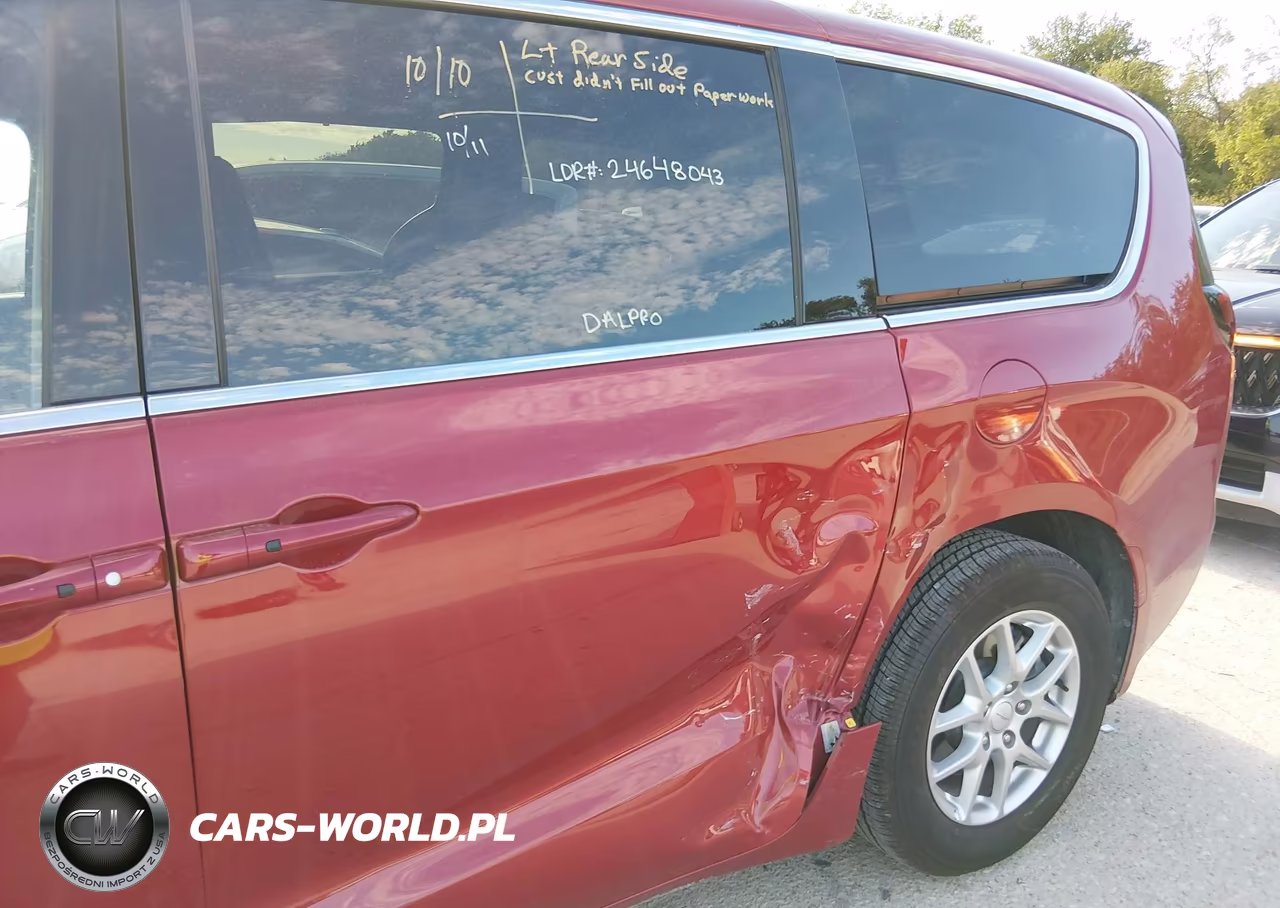 2027 Chrysler Pacifica VIN:2C4RC1BG1VR577583 - 6