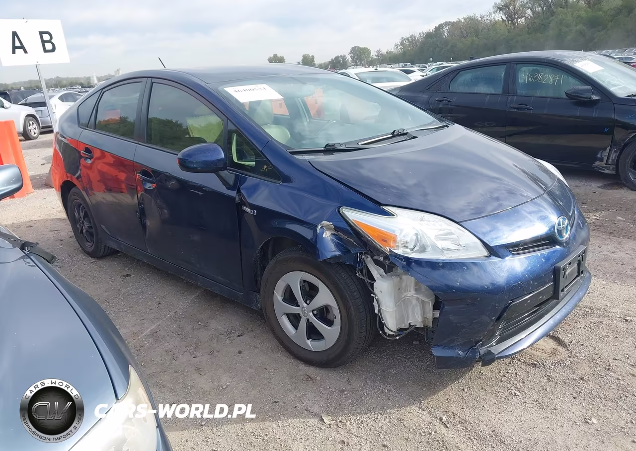 2014 Toyota Prius Four – zdjęcie 1 z 16
