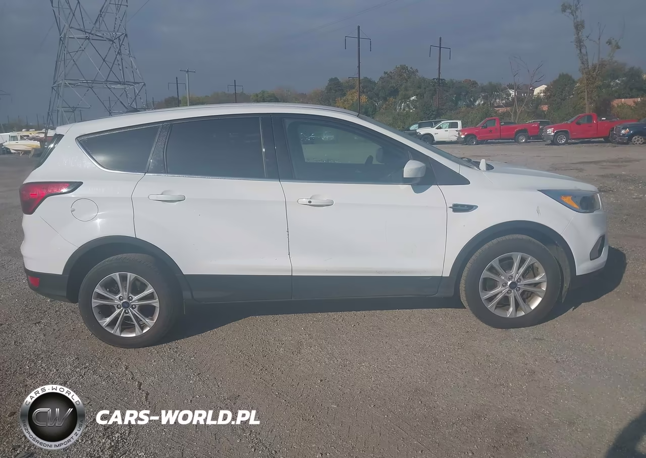 2019 Ford Escape Se VIN:1FMCU9G94KUB64224 - 14