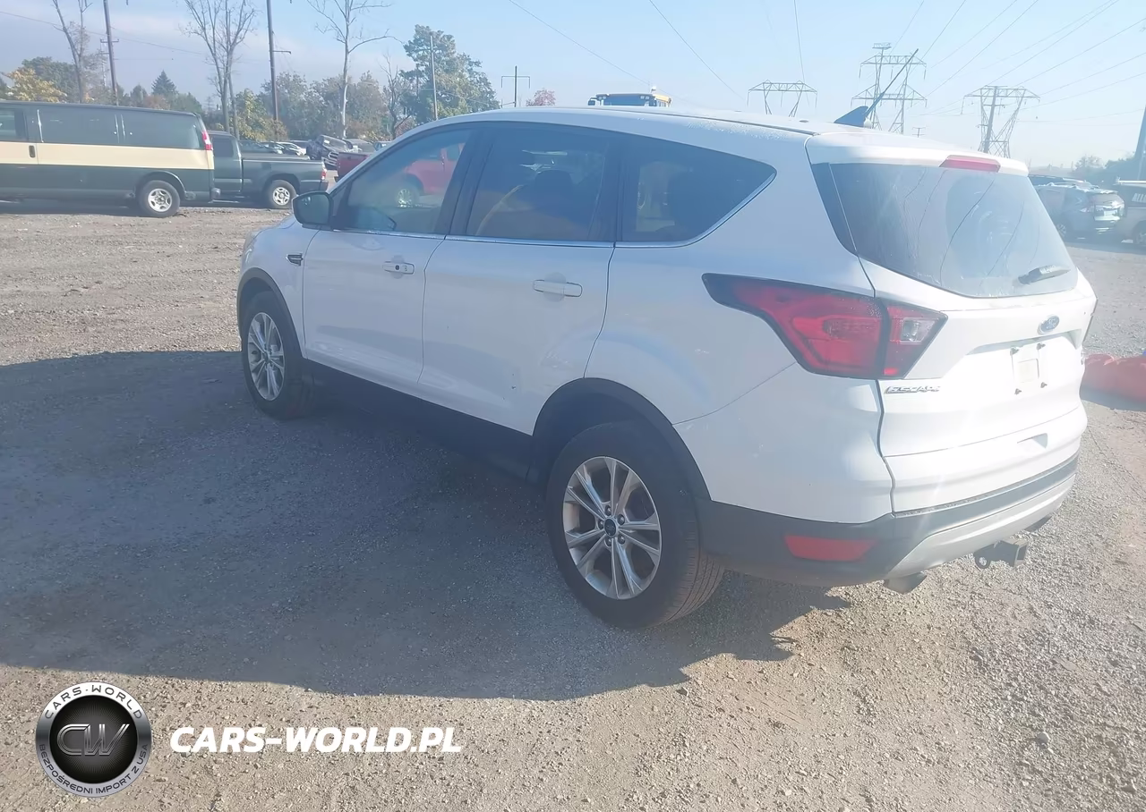 2019 Ford Escape Se VIN:1FMCU9G94KUB64224 - 3