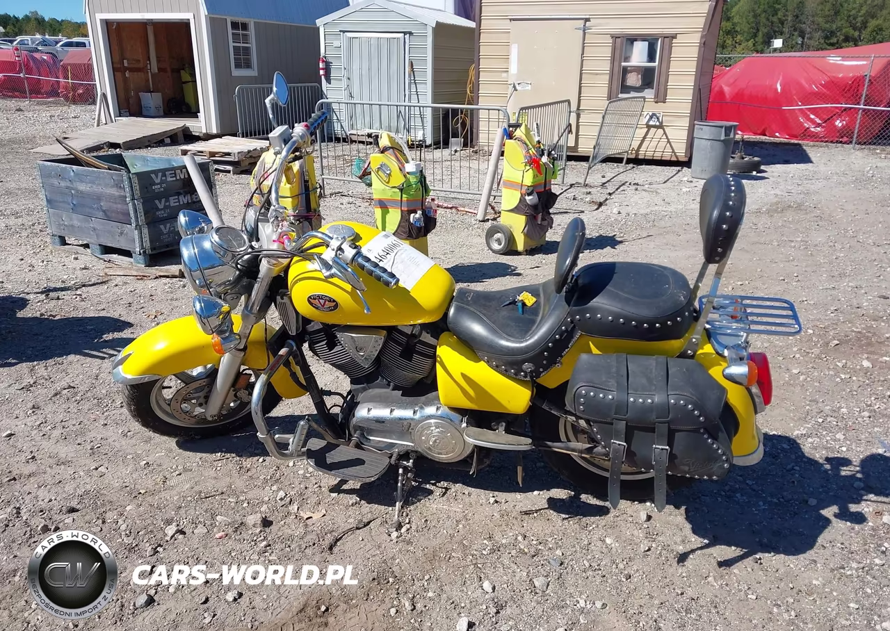 2003 Victory Motorcycles Classic Cruiser VIN:5VPCB16DX33000468 - 13