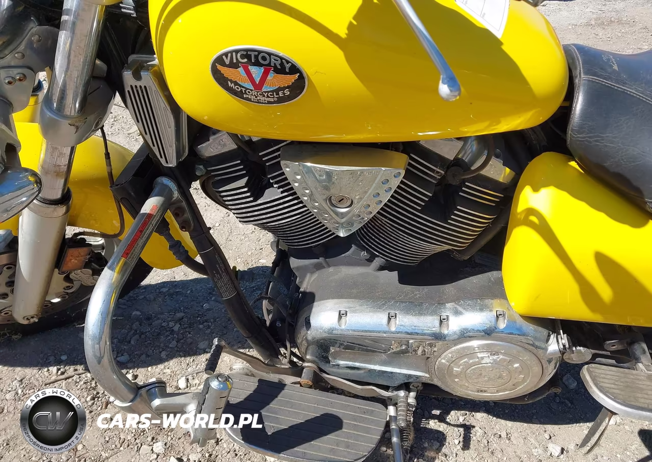 2003 Victory Motorcycles Classic Cruiser VIN:5VPCB16DX33000468 - 9