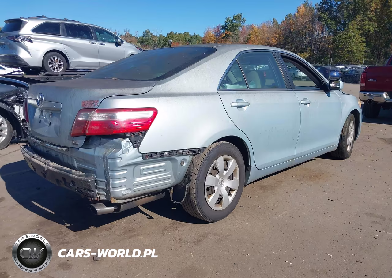 2007 Toyota Camry Le VIN:JTNBE46K073122422 - 4