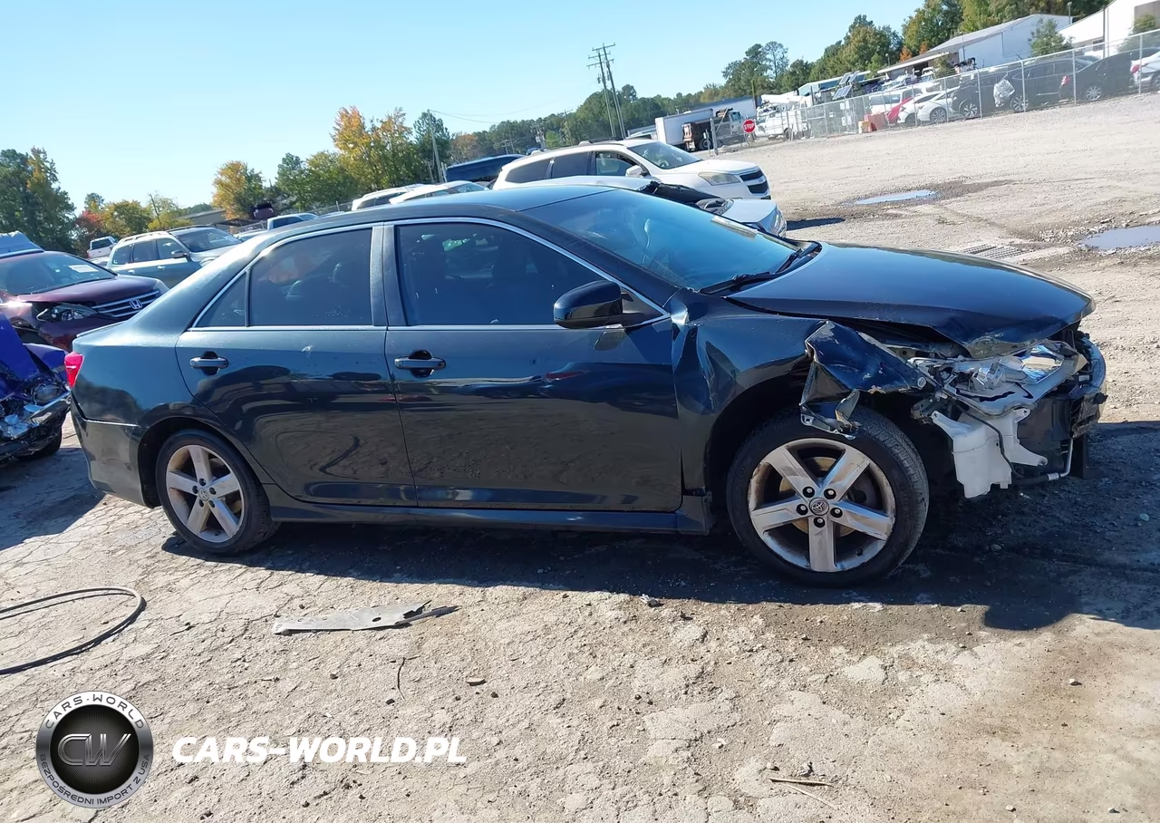 2014 Toyota Camry Se VIN:4T1BF1FK8EU470469 - 13