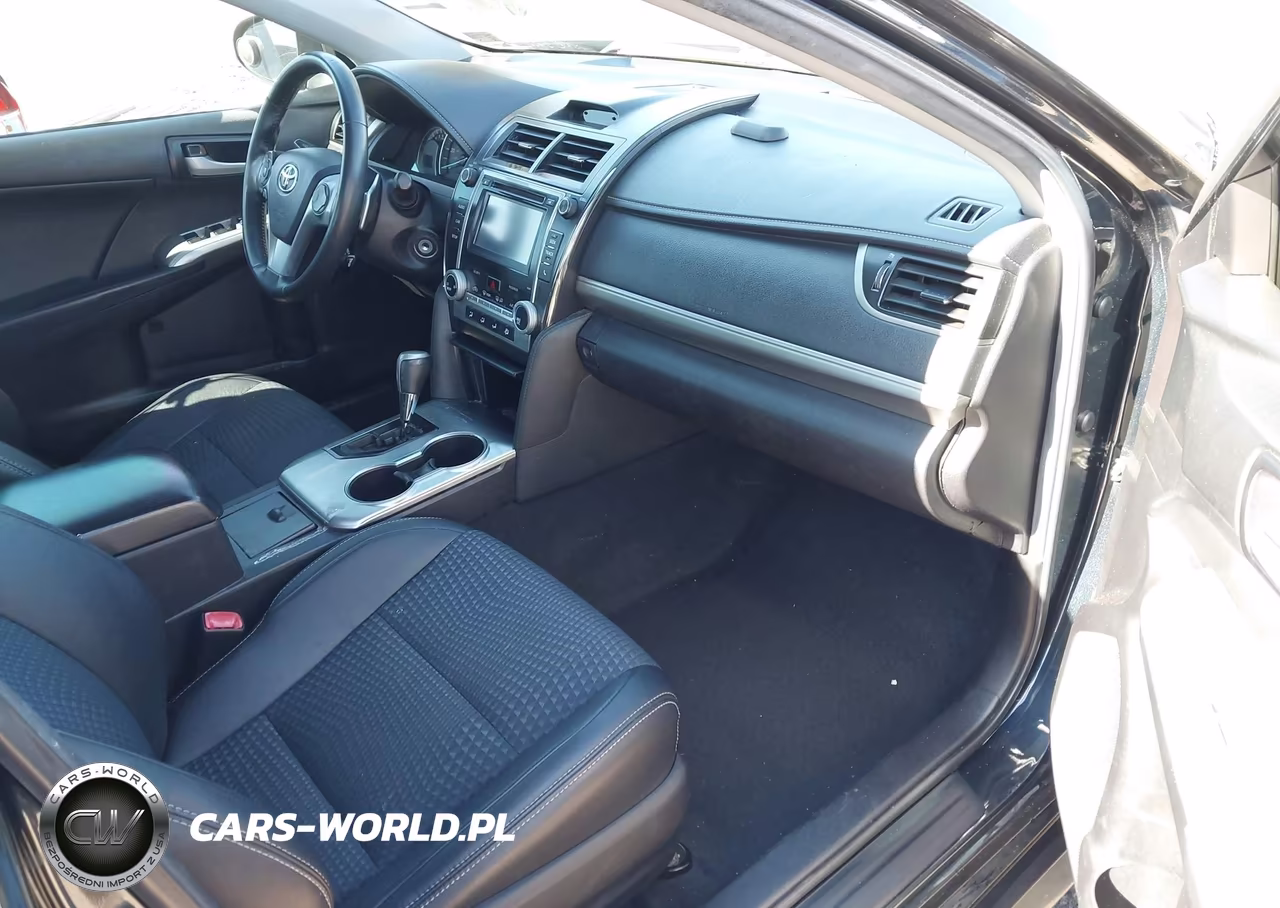 2014 Toyota Camry Se VIN:4T1BF1FK8EU470469 - 5