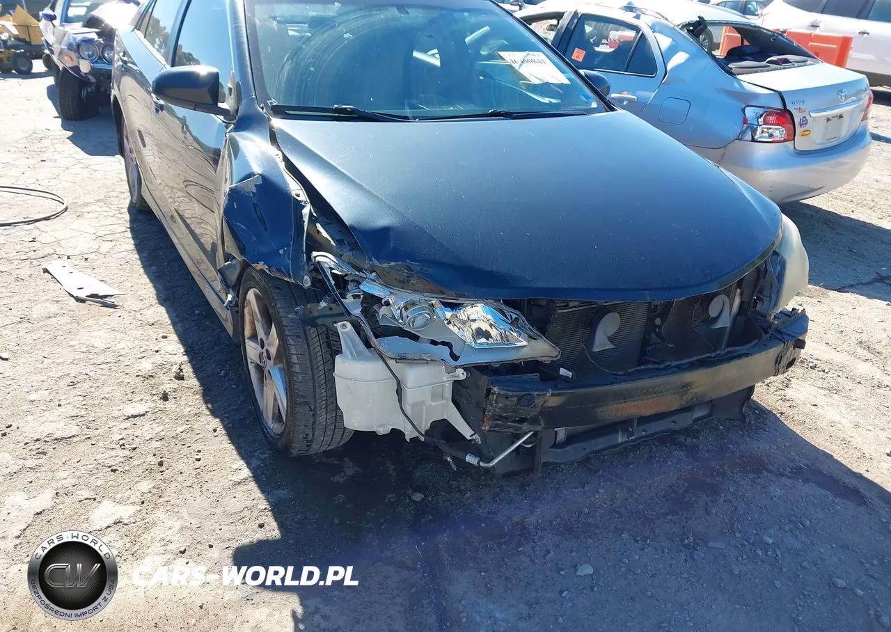 2014 Toyota Camry Se VIN:4T1BF1FK8EU470469 - 6