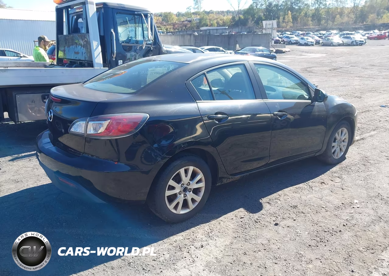 2010 Mazda Mazda3 I Sport VIN:JM1BL1SG5A1119433 - 4