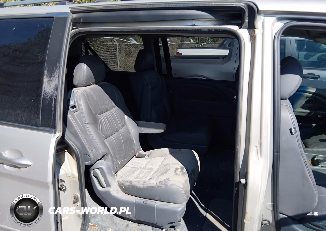 2005 Honda Odyssey Touring VIN:5FNRL38825B094773 - 8
