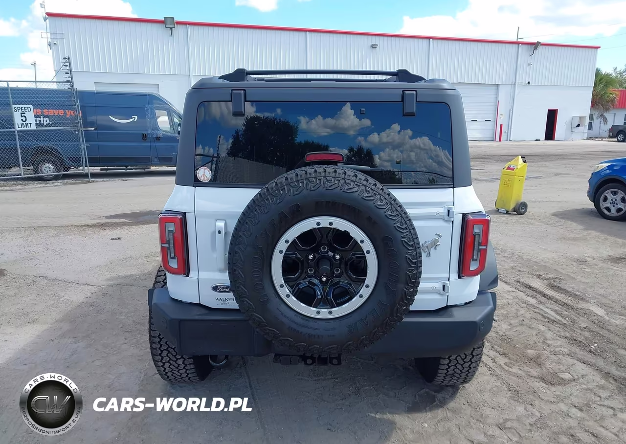 2025 Ford Bronco Outer Banks VIN:1FMEE8BH9SLA90254 - 17