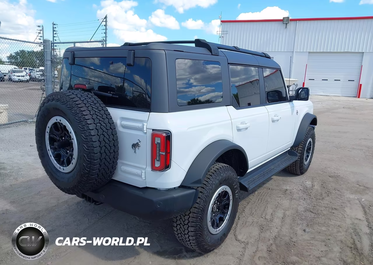 2025 Ford Bronco Outer Banks VIN:1FMEE8BH9SLA90254 - 4