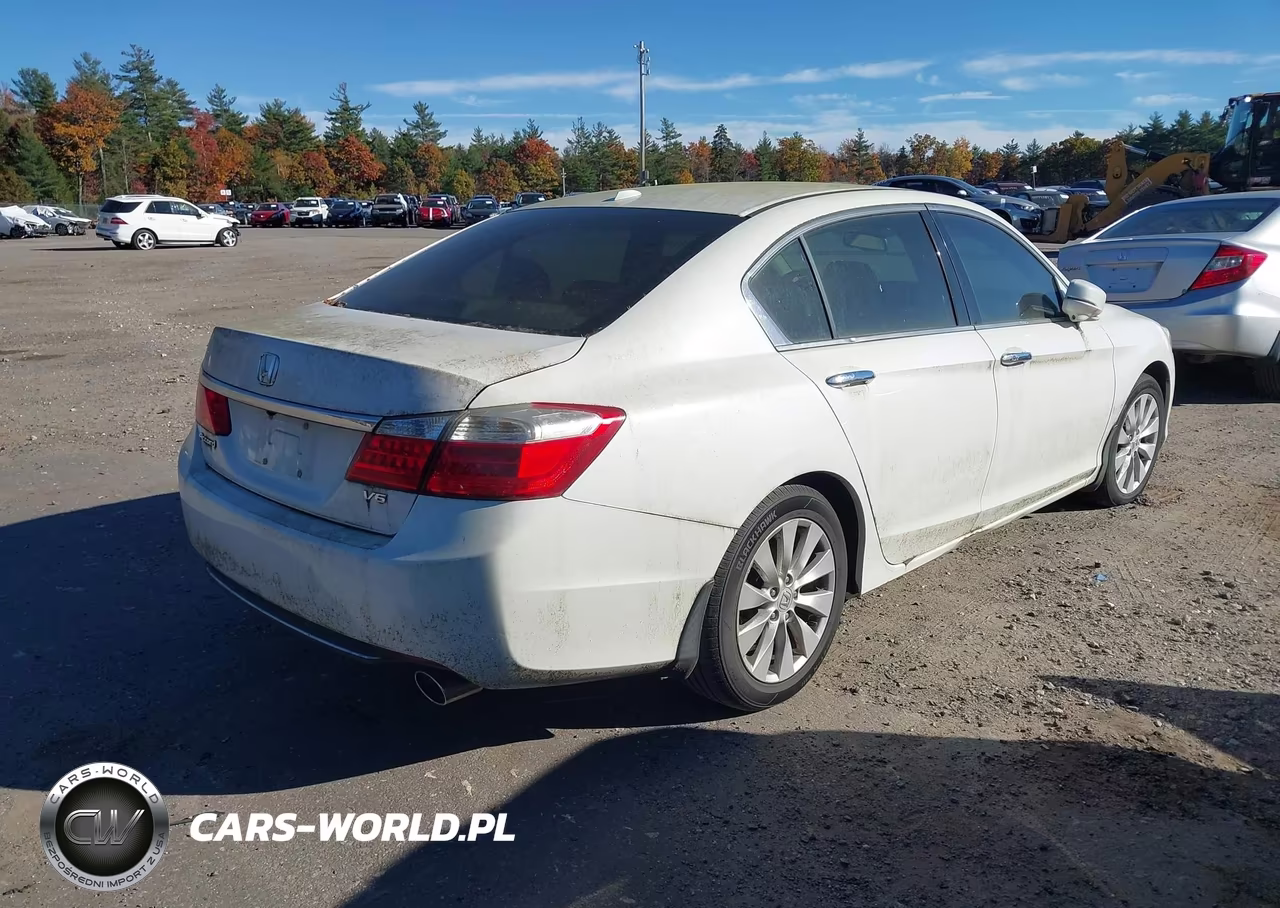 2015 Honda Accord Ex-L V-6 VIN:1HGCR3F8XFA033447 - 4