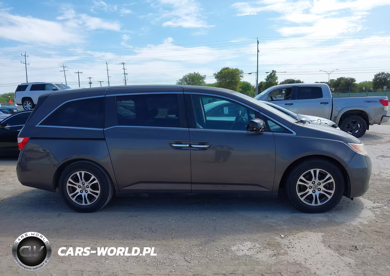 2013 Honda Odyssey Ex-L VIN:5FNRL5H65DB009742 - 14