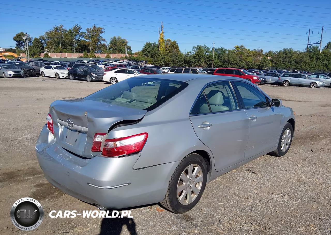 2007 Toyota Camry Xle VIN:JTNBE46KX73084570 - 4