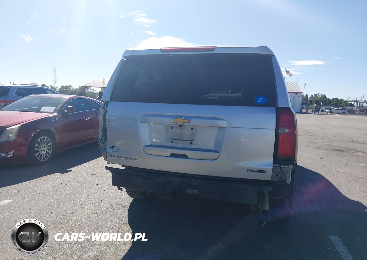 2017 Chevrolet Suburban Premier VIN:1GNSCJKC0HR212473 - 16